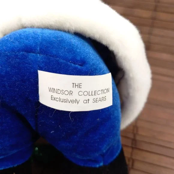 Windsor Collection Russia Santa 8" Garland Christmas Plush Vintage Sears Exclusi - Picture 9 of 9